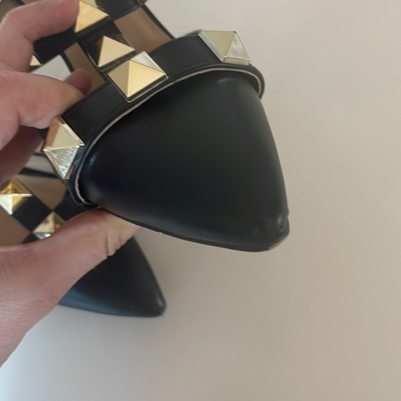 Nicole Miller Rockstud Strappy Heels Black - Picture 4 of 6